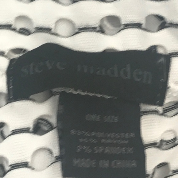 Steve Madden large Infinity scarf )🌹large scarf - Picture 6 of 6